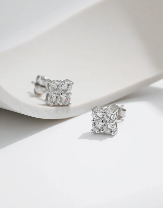 Cercei Moissanite D Color – Ideal Cut